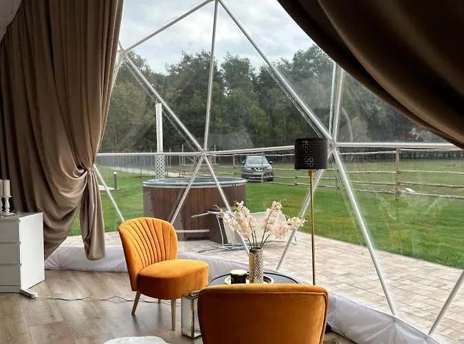 Ranczo Targowka - Glampy I Malanow