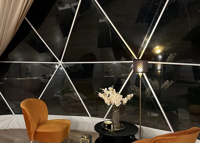 Ranczo Targowka - Glampy I شقة Malanow